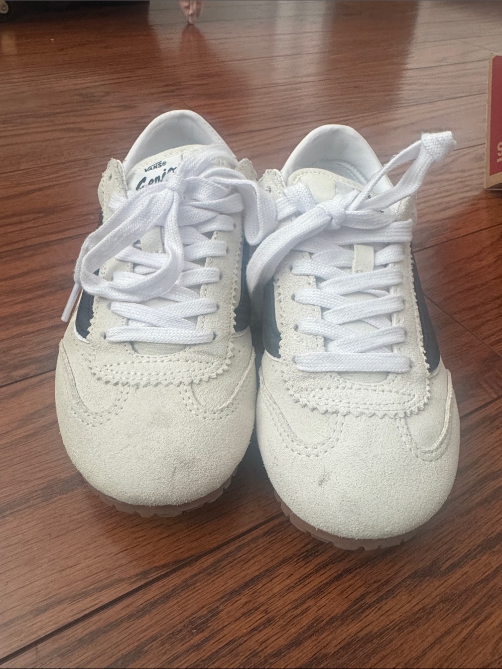Vans White Super Lowpro - Picture 2 of 10